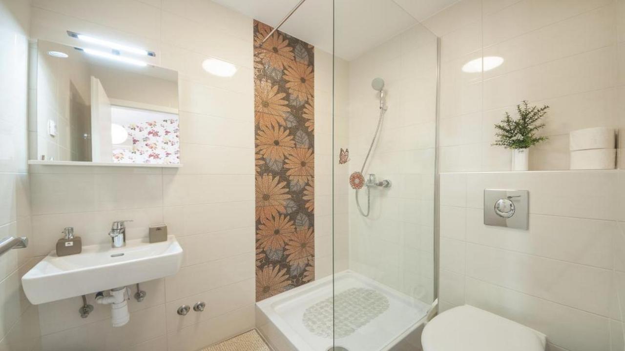 Apartments Angela Baska Voda Ngoại thất bức ảnh