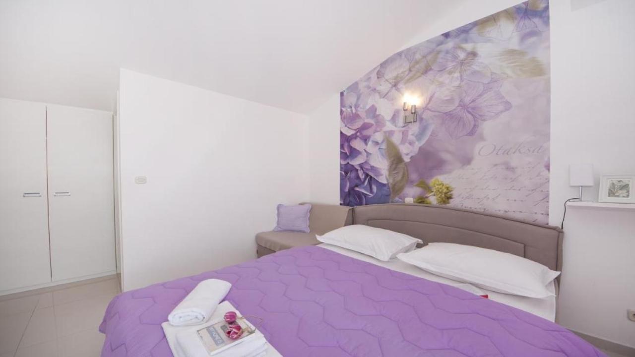 Apartments Angela Baska Voda Phòng bức ảnh
