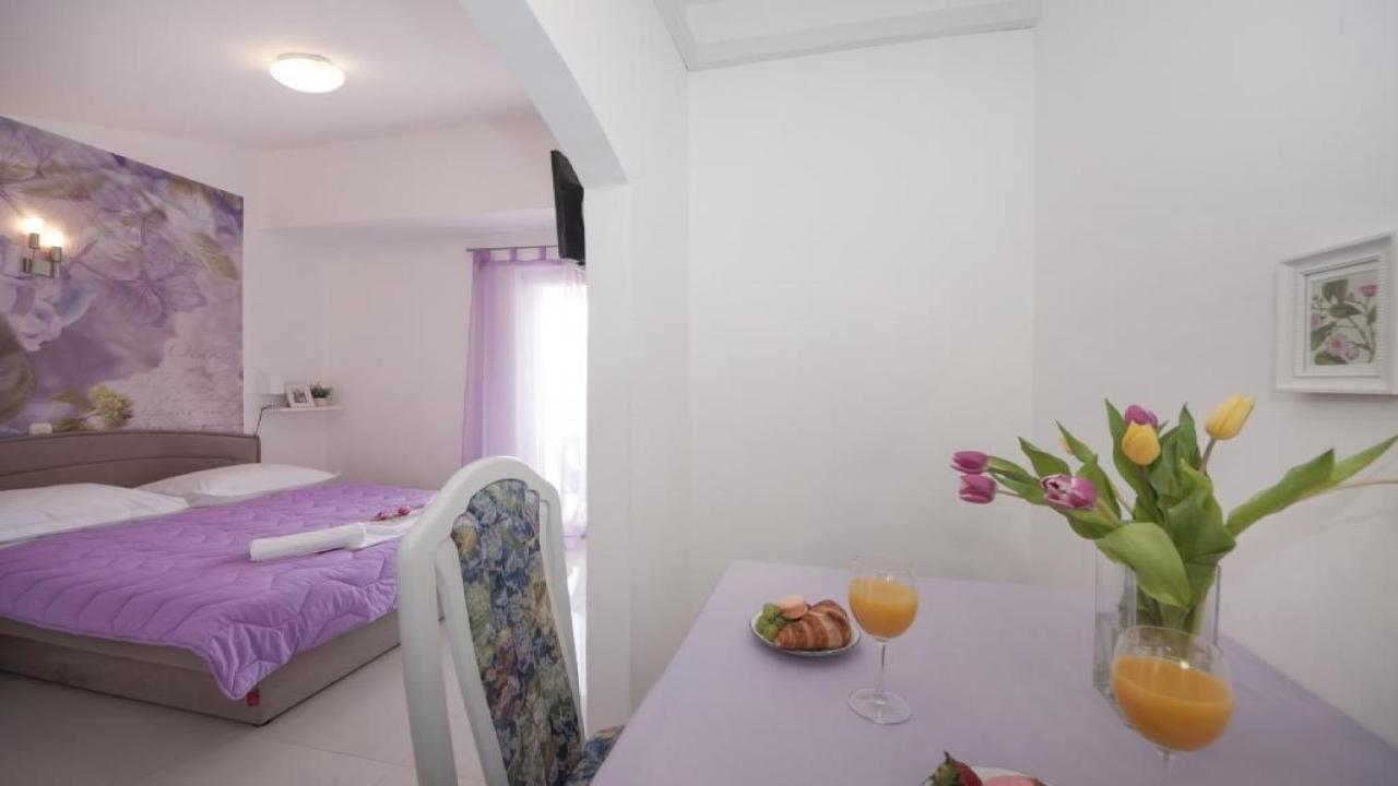 Apartments Angela Baska Voda Phòng bức ảnh
